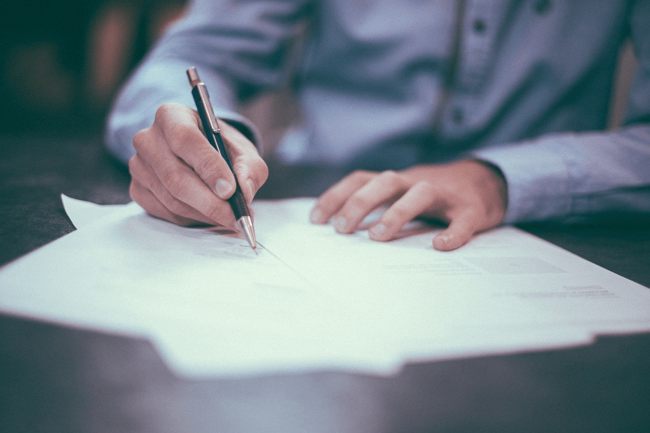 ¿Cuáles son los tipos de contratos laborales en Colombia?